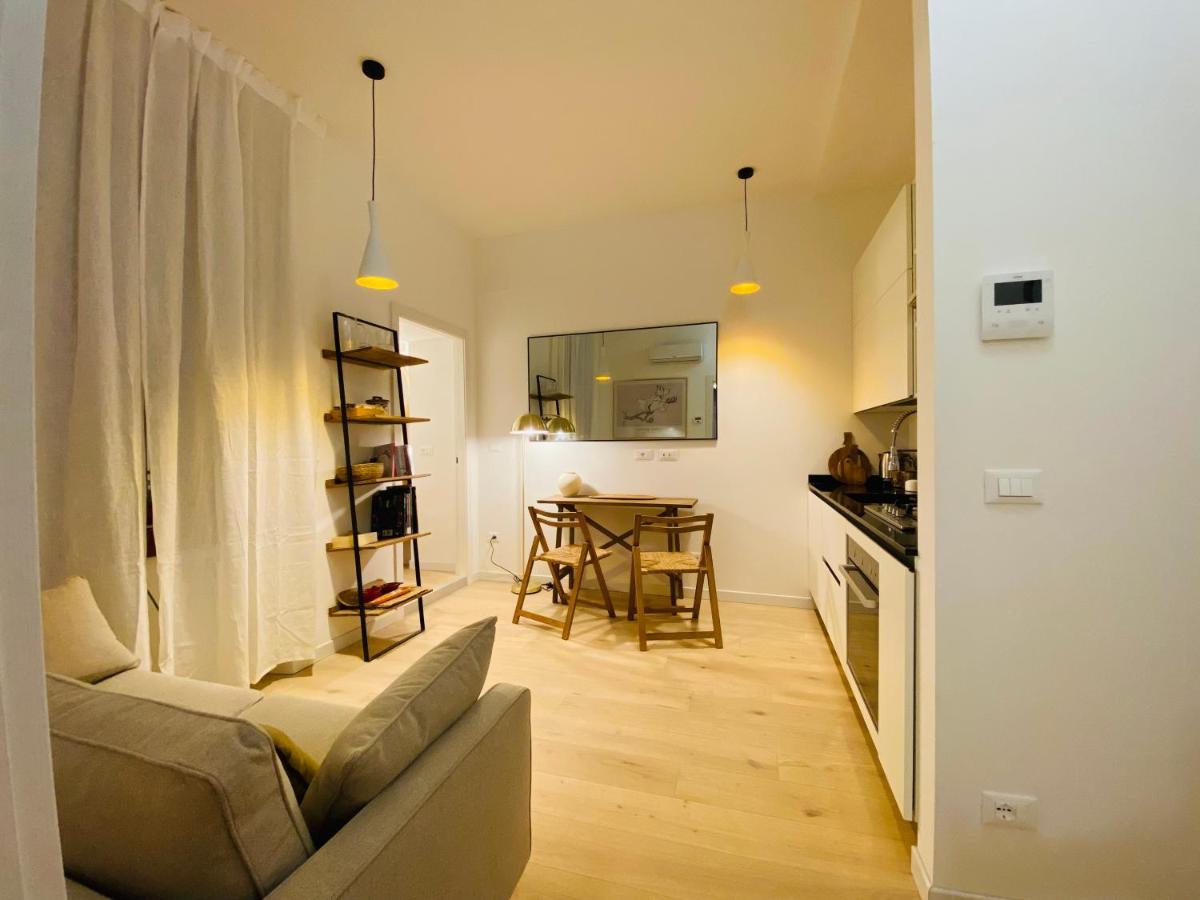 Piazzaborsa Charme Apartment Trieste Exterior foto