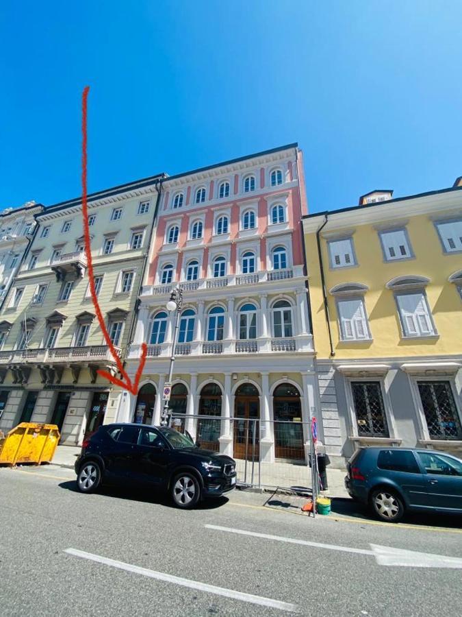Piazzaborsa Charme Apartment Trieste Exterior foto